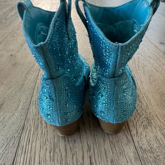 Link girl Blue Western Ankle Boots - Picture 2 of 5